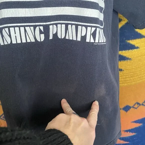 Y2K Smashing Pumpkins Zeitgeist Flag Band Tee Shirt. S/M. Unisex. Preowned. - Picture 2 of 12